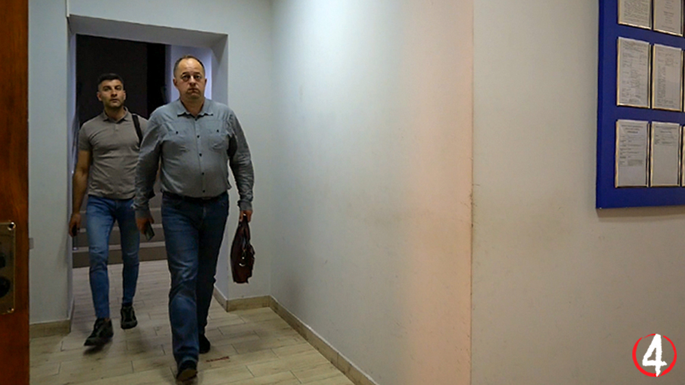 Адвоккати Роман Оспанов та Павло Якобчук Адвокатського об'єднання Кобра