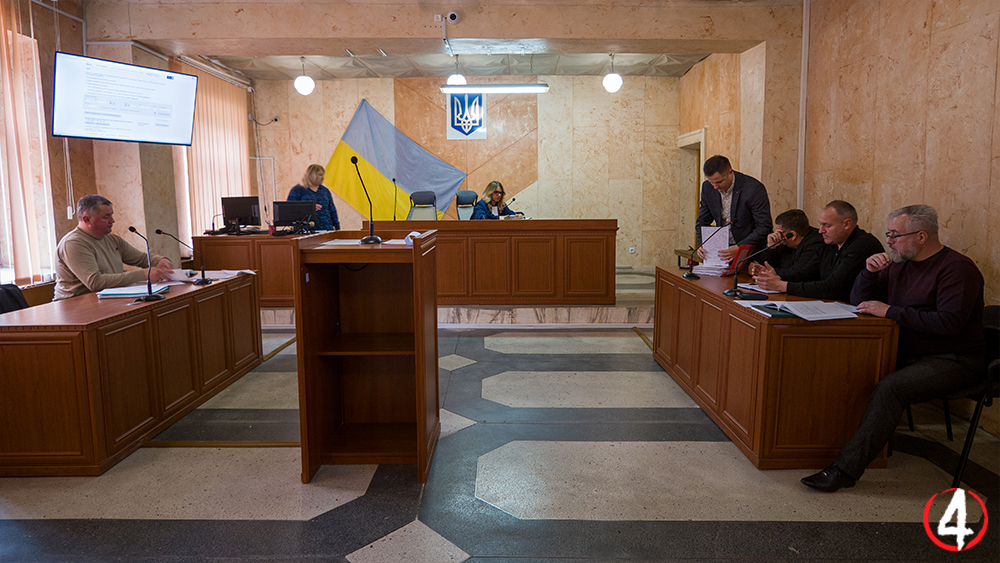 Владислав Сухляк допит депутатів 5 травня закриття засідання