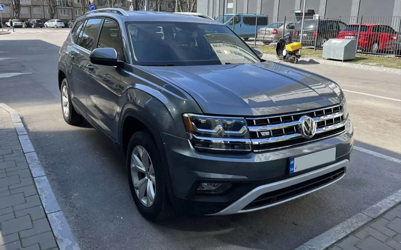 «Volkswagen Atlas» 2018 року на сайті продажу автівок коштує від 20 тисяч доларів США. Фото ілюстраційне