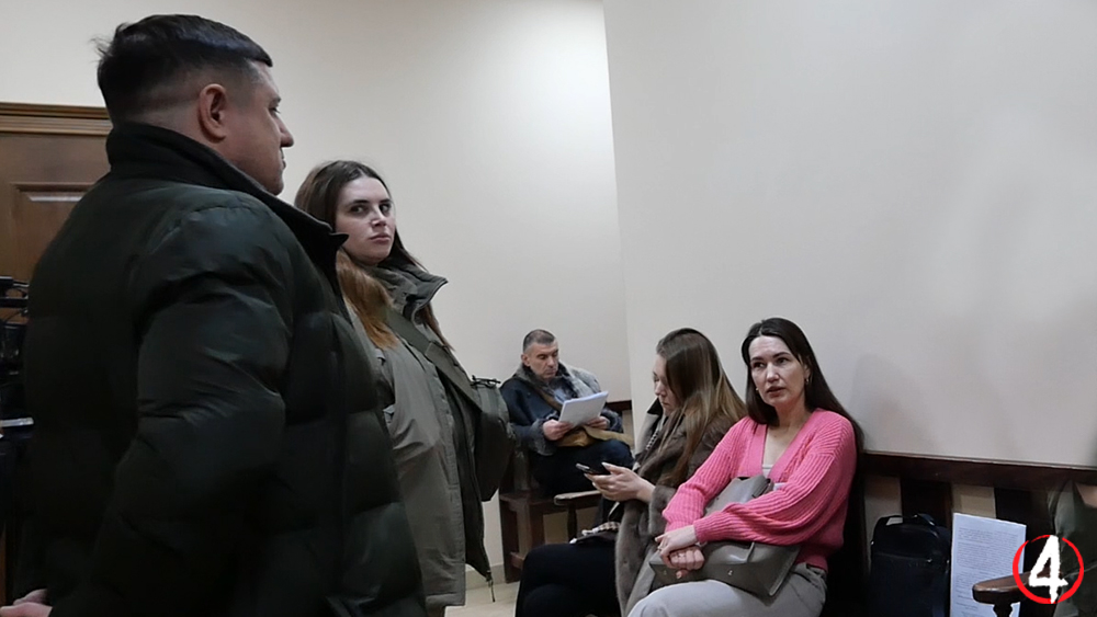 Маріанна Стецюк, Катерина Луцик та Прокурор Жовтоног