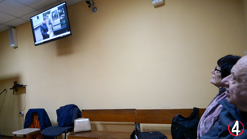 Обвинувачені Ольга Підкидач та Олексій Янчевський