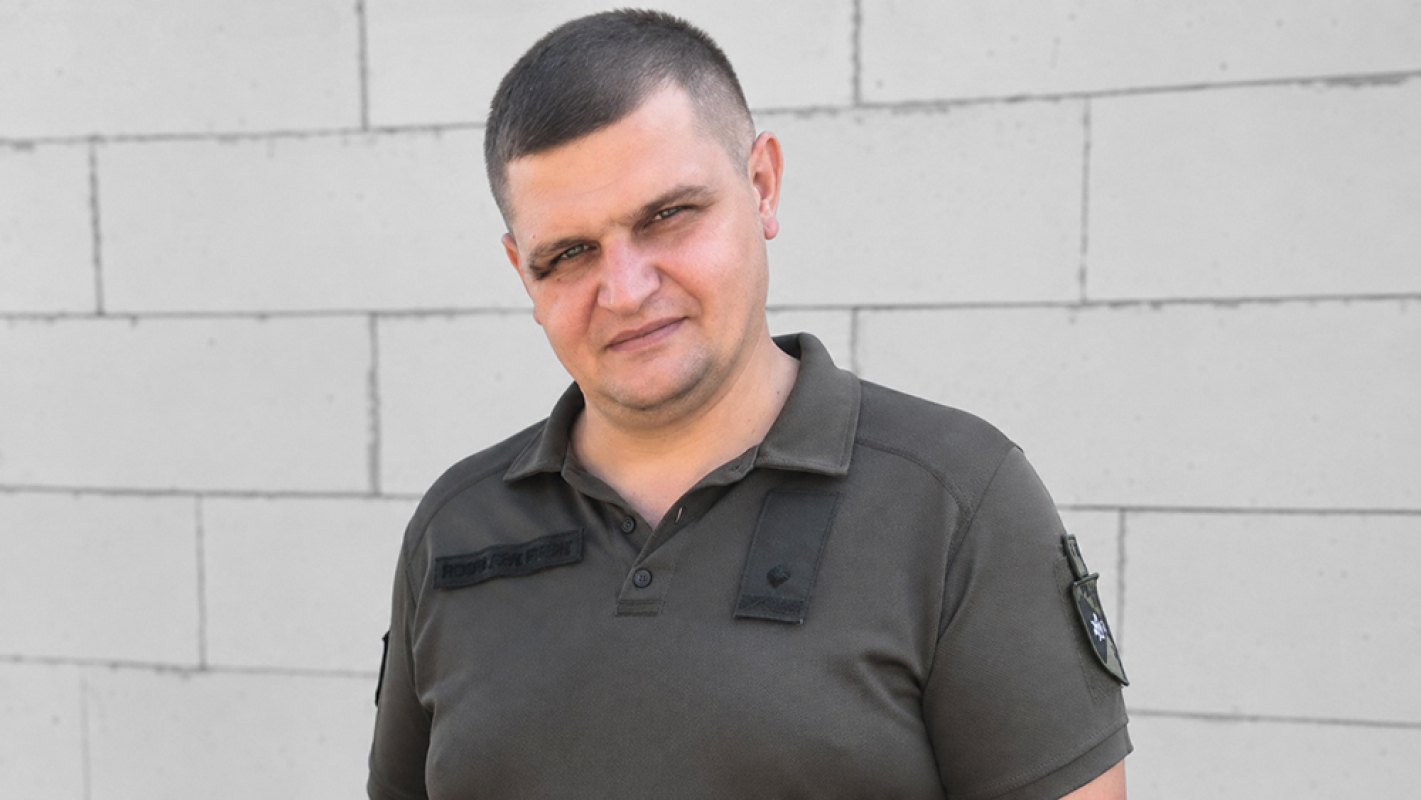 Полковник Віталій Плахотнюк зловживає службовим становищем